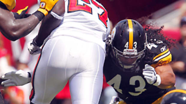 troy-polamalu-bucs.jpg